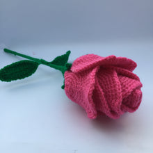 Load image into Gallery viewer, Crochet Roses